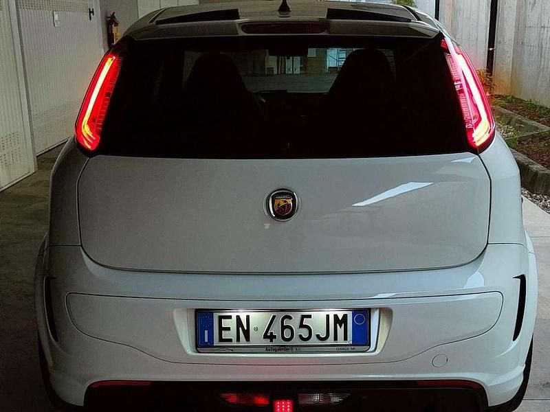 Usata Abarth Punto Evo 163 CV (119 kW) 2013 Bianco Utilitaria
