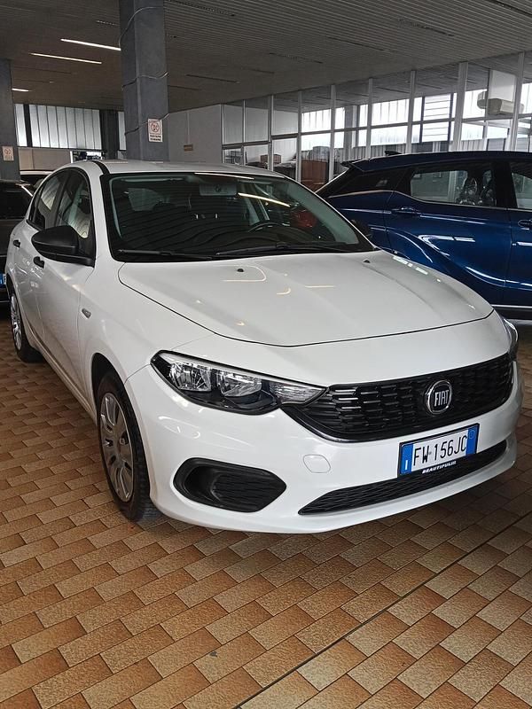 Usata Fiat Tipo Easy 95 CV (69 kW) 2019 Bianco Berlina