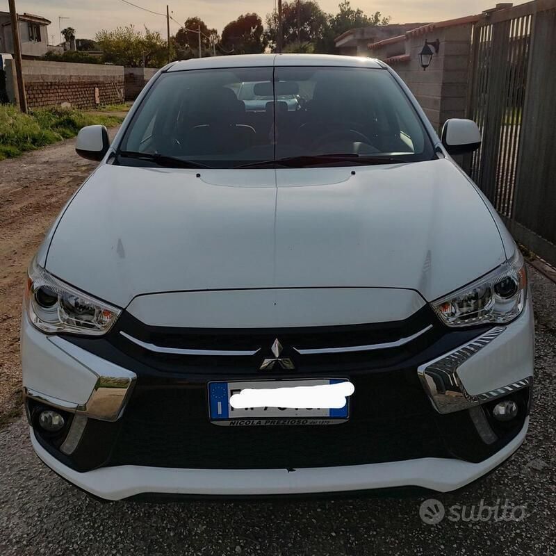 Usata Mitsubishi ASX 117 CV (86 kW) 2020 Bianco SUV