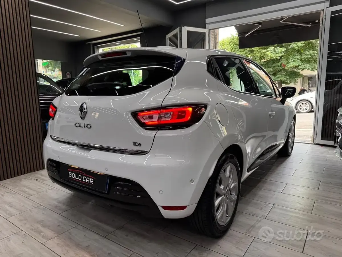 Usata Renault Clio IV Intens 90 CV (66 kW) 2017 Bianco Berlina