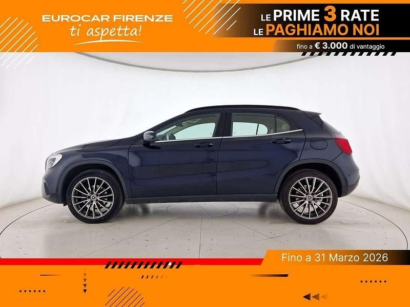 Usata Mercedes GLA200 Executive 136 CV (100 kW) 2018 Blu SUV