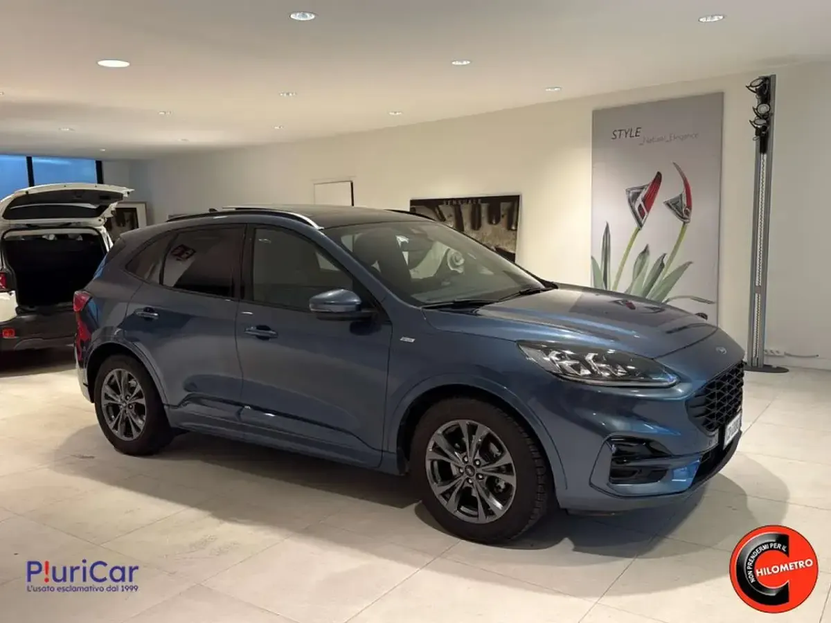 Usata Ford Kuga ST-Line X 150 CV (110 kW) 2020 Blu/azzurro SUV