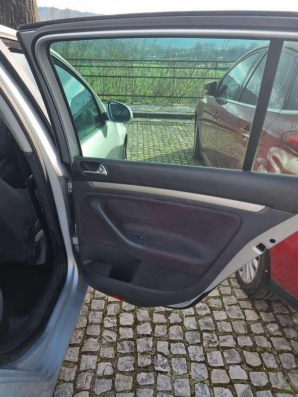 Usata VW Golf V Sportline 105 CV (77 kW) 2007 Berlina