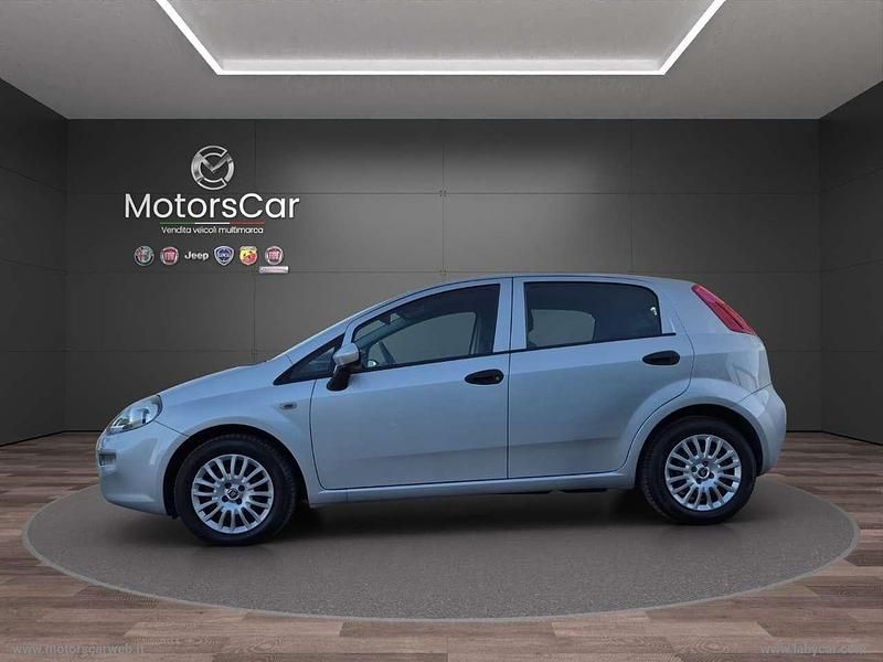 Usata Fiat Punto Street 95 CV (69 kW) 2018 Grigio Berlina