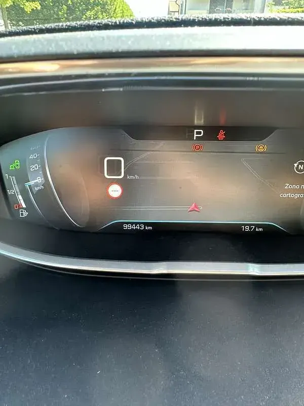 Usata Peugeot 3008 GT-line 120 CV (88 kW) 2018 Bianco SUV