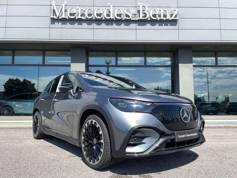 Nuova Mercedes EQE350 2026 Argento selenite SUV