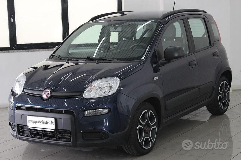 Usata Fiat Panda City Life 69 CV (50 kW) 2021 Blu Utilitaria