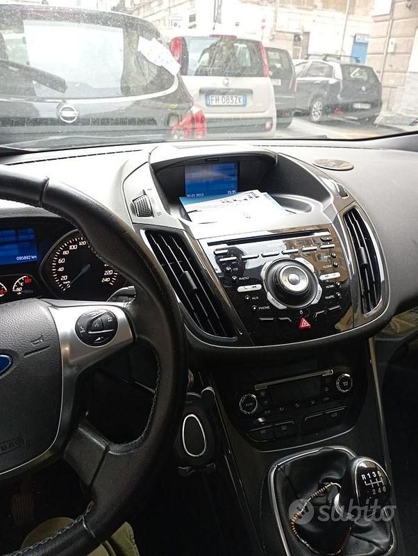 Usata Ford Kuga 150 CV (110 kW) 2014 SUV