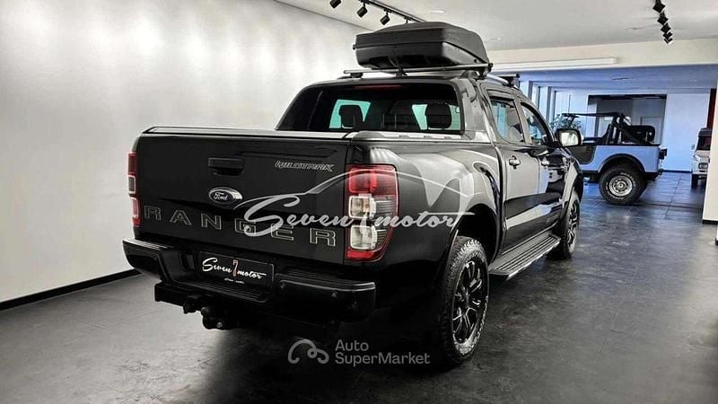Usata Ford Ranger 213 CV (156 kW) 2022 Nero Pick-up
