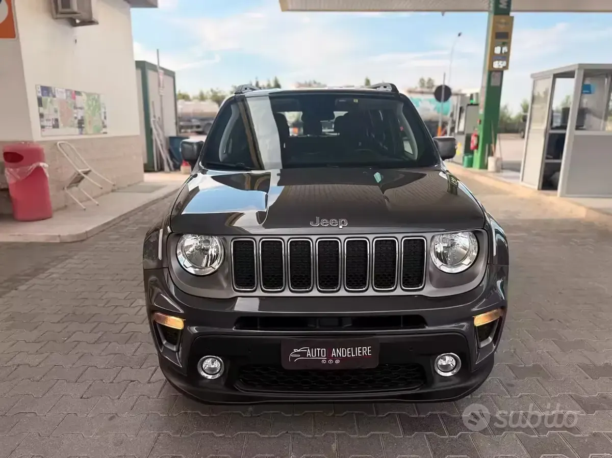 Usata Jeep Renegade Limited 131 CV (96 kW) 2021 Grigio SUV