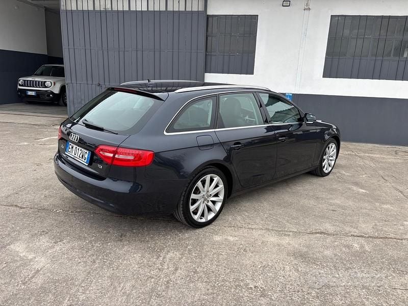 Usata Audi A4 Advanced 177 CV (130 kW) 2012 Blu Station wagon