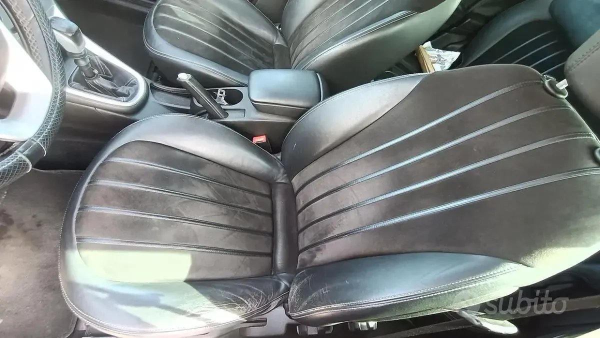 Usata Lancia Delta 120 CV (88 kW) 2009 Grigio Utilitaria