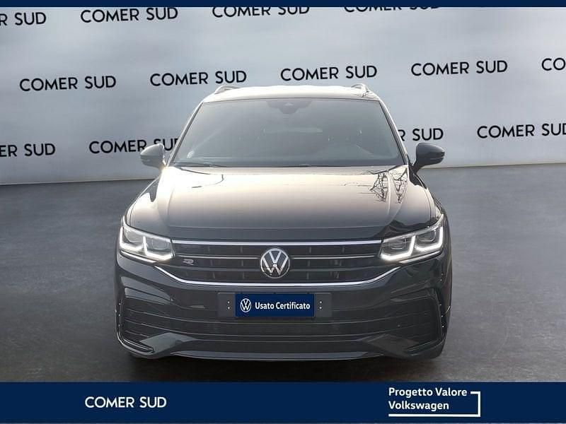 Begagnad VW Tiguan Allspace R-line 150 HK (110 kW) 2024 Svart SUV