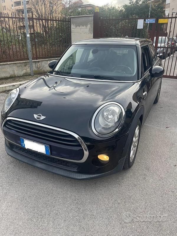 Usata Mini Cooper D 2015 Utilitaria