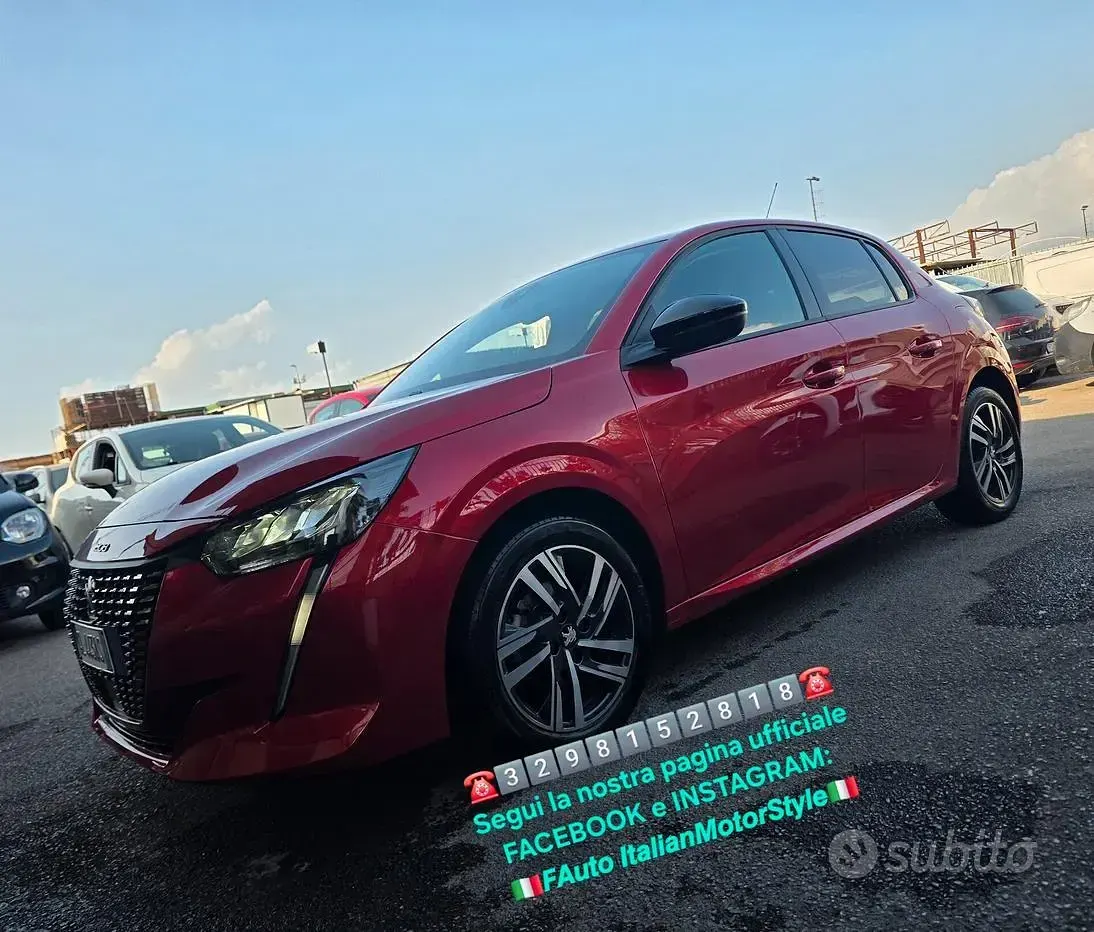 Usata Peugeot 208 Allure 75 CV (55 kW) 2022 Rosso Utilitaria