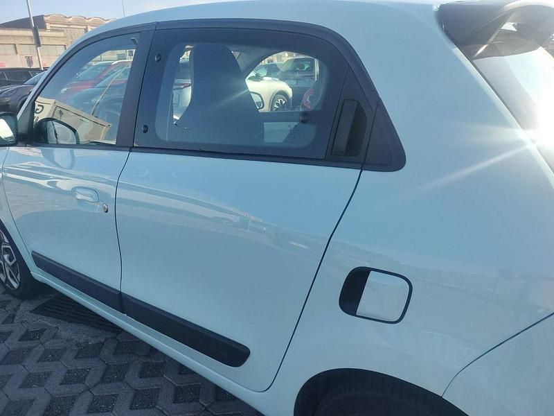 Usata Renault Twingo Equilibre 65 CV (47 kW) 2024 Blu Utilitaria