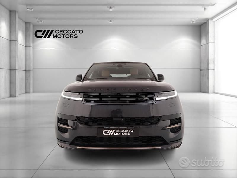 Usata Land Rover Range Rover Sport Dynamic 441 CV (324 kW) 2023 Grigio SUV