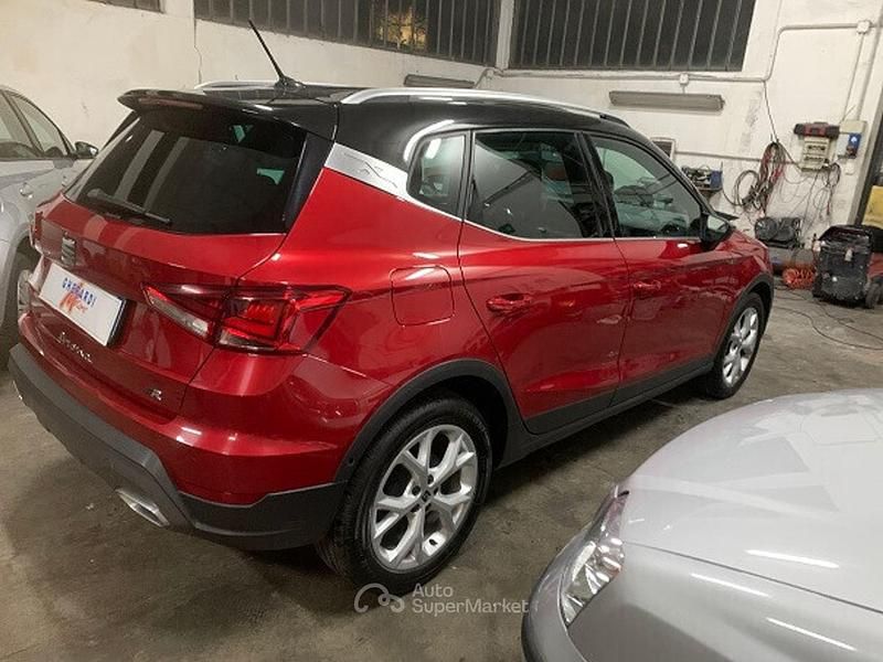 Usata Seat Arona FR 90 CV (66 kW) 2025 Rosso SUV