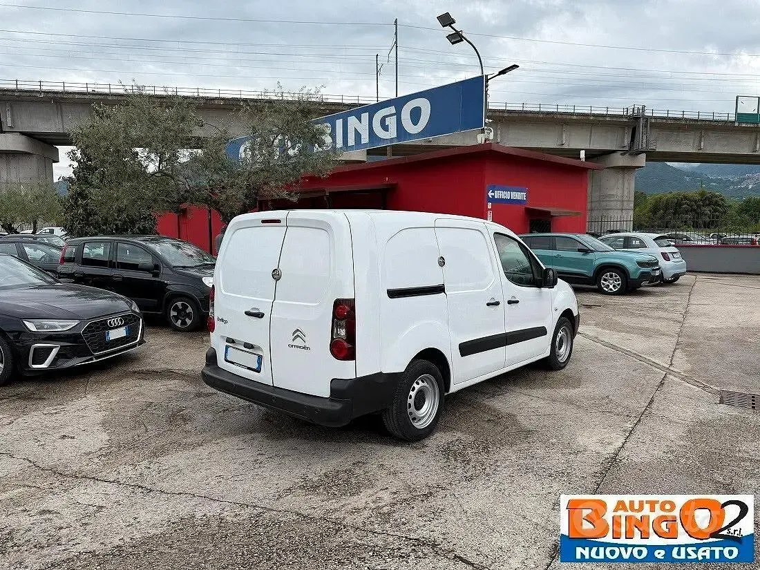 Usata Citroën Berlingo 99 CV (72 kW) 2017 Bianco Monovolume