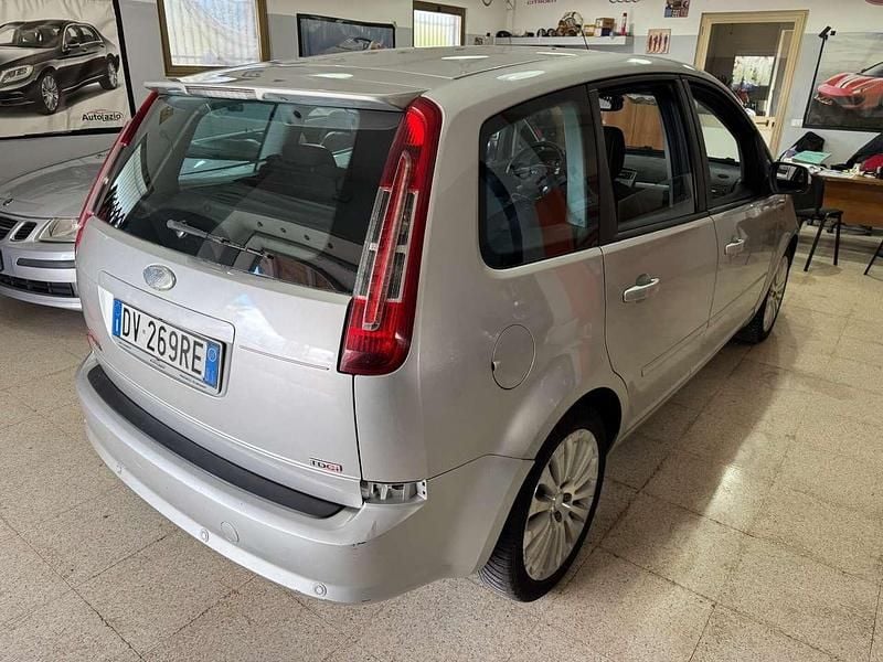 Begagnad Ford C-MAX Titanium 90 HK (66 kW) 2010 Grå Minibuss