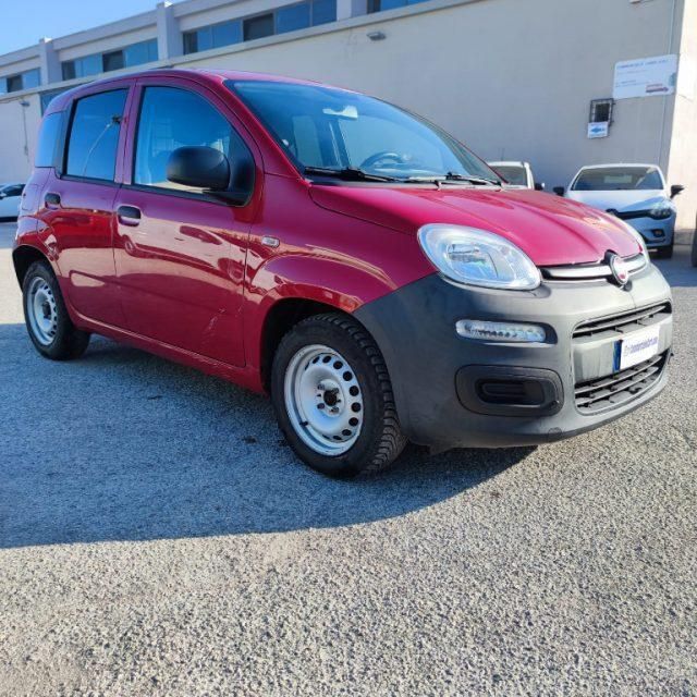 Usata Fiat Panda Pop 75 CV (55 kW) 2015 Rosso Utilitaria