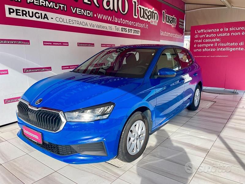 Usata Skoda Fabia Ambition 65 CV (47 kW) 2023 Blu Utilitaria