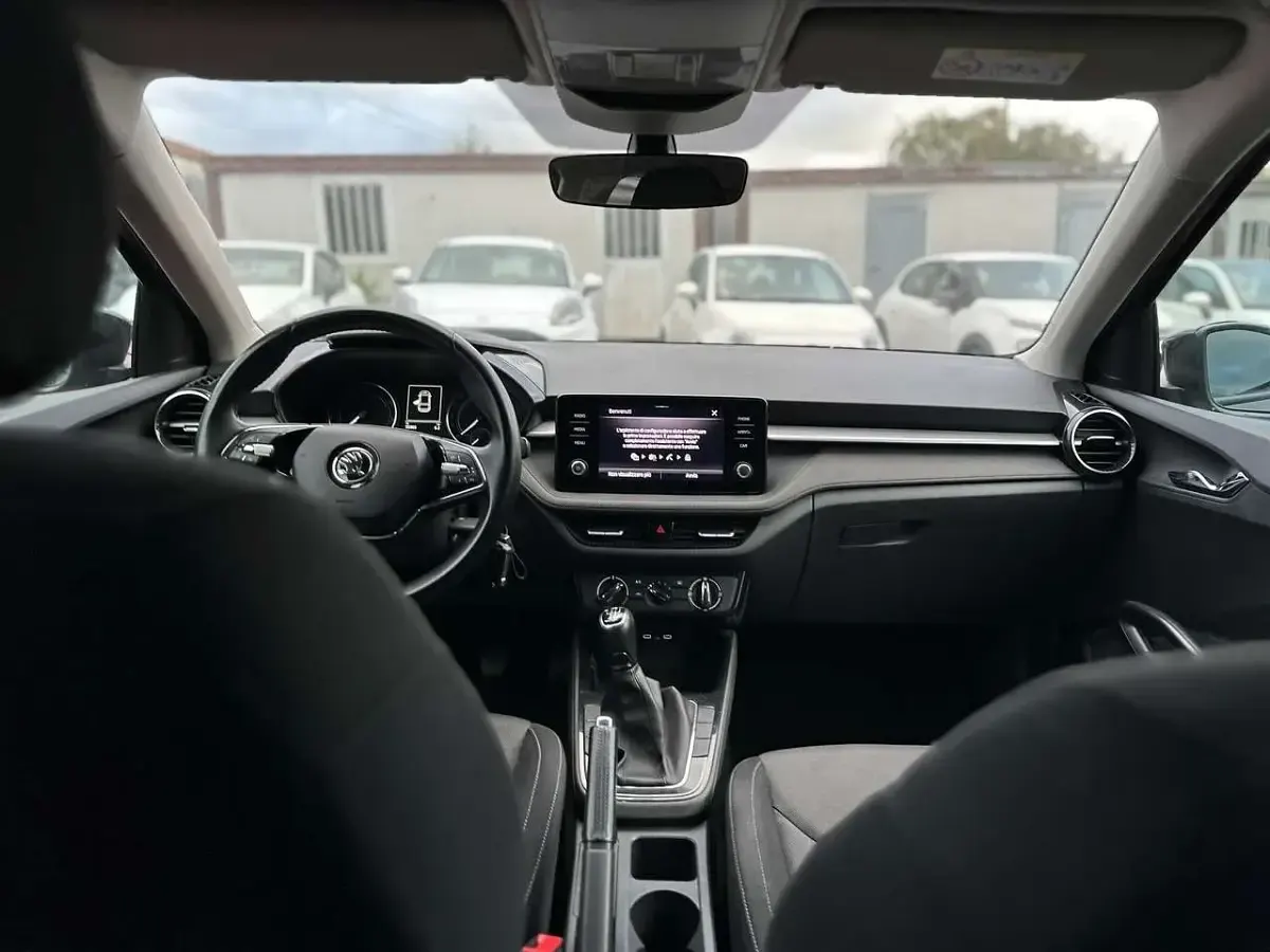 Usata Skoda Fabia Ambition 80 CV (58 kW) 2023 Grigio graphite Utilitaria