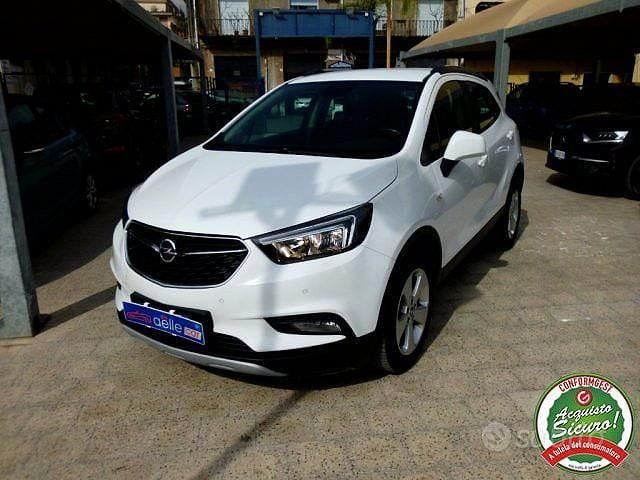 Usata Opel Mokka X 110 CV (80 kW) 2017 Bianco SUV