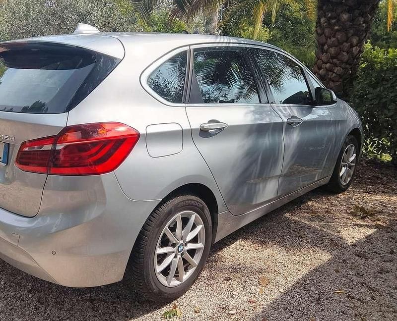 Usata 2018 BMW 216 Active Tourer Advantage Monovolume | 14.900 € (Buon prezzo) - Immagine 1/4