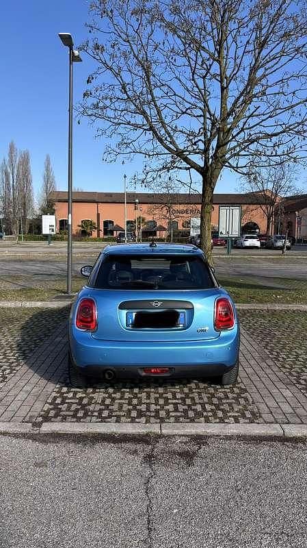 Usata Mini ONE 102 CV (75 kW) 2018 Utilitaria