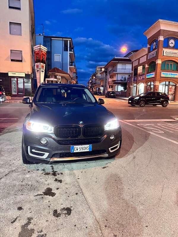 Grigio Usata 2014 BMW X5 SUV | 19.000 € (Buon prezzo) - Immagine 1/4