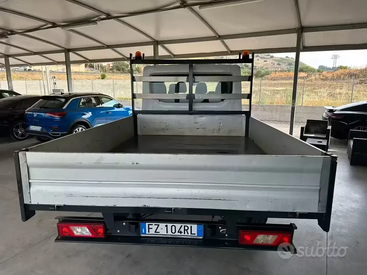 Usata Ford Transit 131 CV (96 kW) 2019 Bianco Furgone