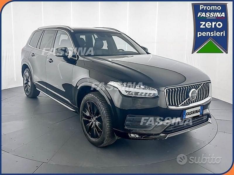 Usata Volvo XC90 Momentum 235 CV (172 kW) 2019 Nero SUV