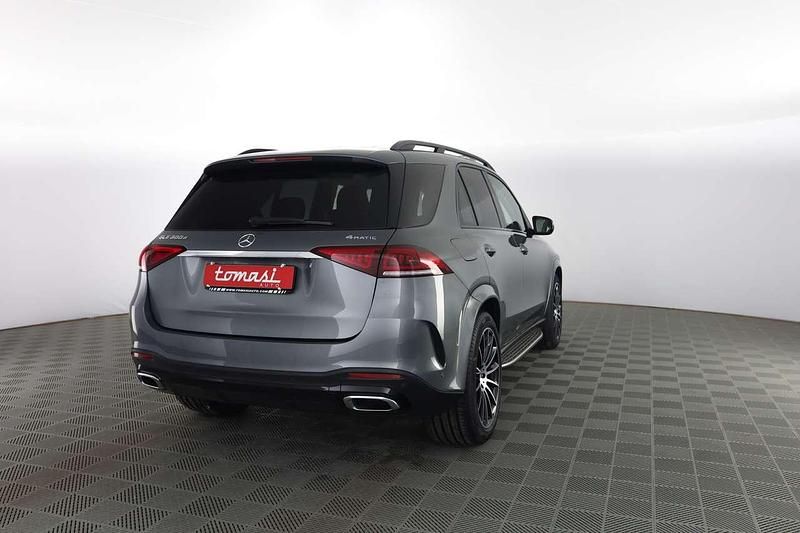 Usata Mercedes GLE300 Premium 245 CV (180 kW) 2021 Argento selenite SUV