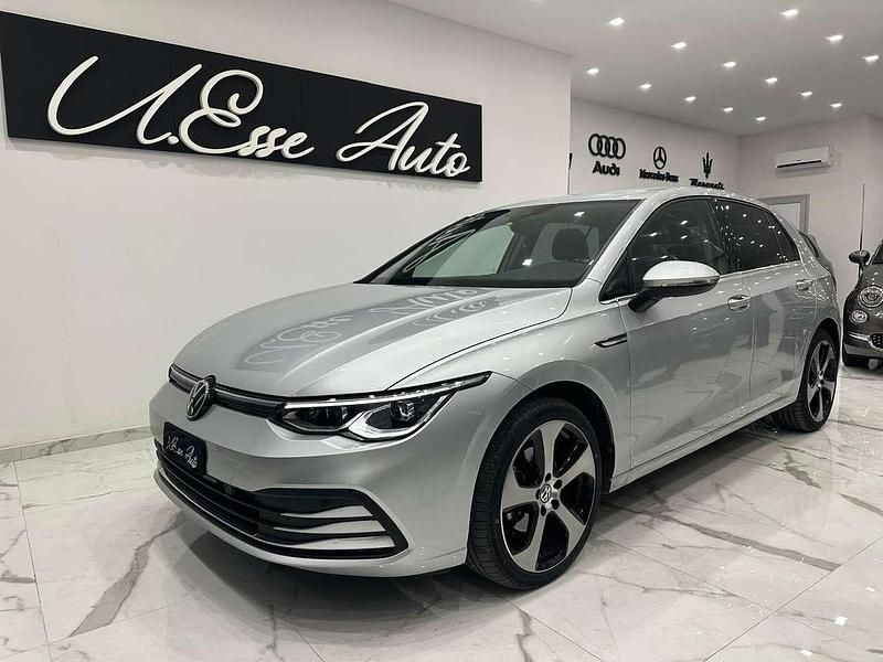 Usata VW Golf VIII Style 116 CV (85 kW) 2022 Grigio Berlina