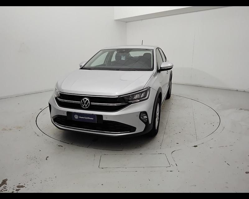 Usata VW Taigo Life 116 CV (85 kW) 2024 Argento SUV