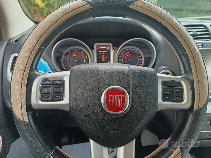 Usata Fiat Freemont 170 CV (125 kW) 2013 Nero SUV