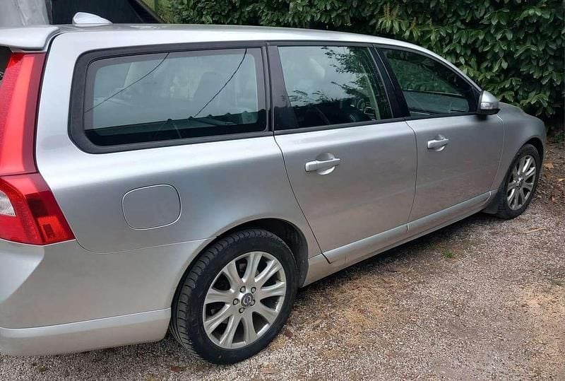 Usata Volvo V70 185 CV (136 kW) 2009 Station wagon