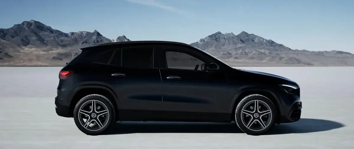 Nuova Mercedes GLA250 163 CV (119 kW) 2026 Nero SUV