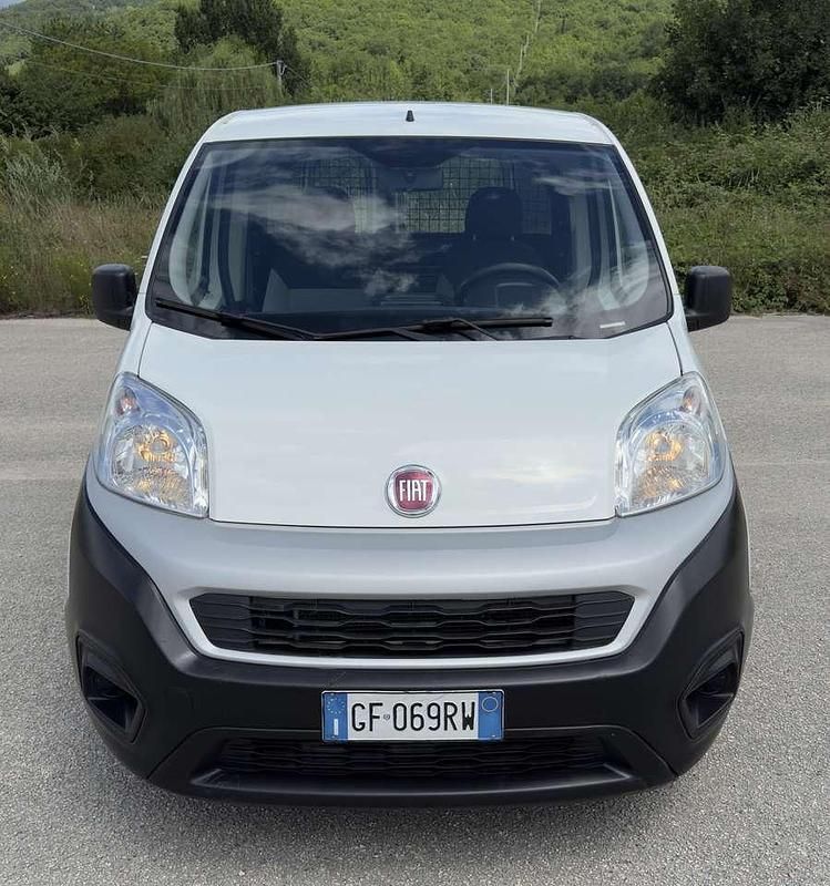 Bianco Usata 2021 Fiat Fiorino Furgone | 7750 € (Super prezzo) - Immagine 1/4
