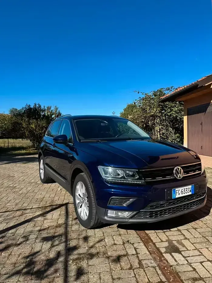 Usata VW Tiguan Executive 150 CV (110 kW) 2017 Bluazzurro SUV