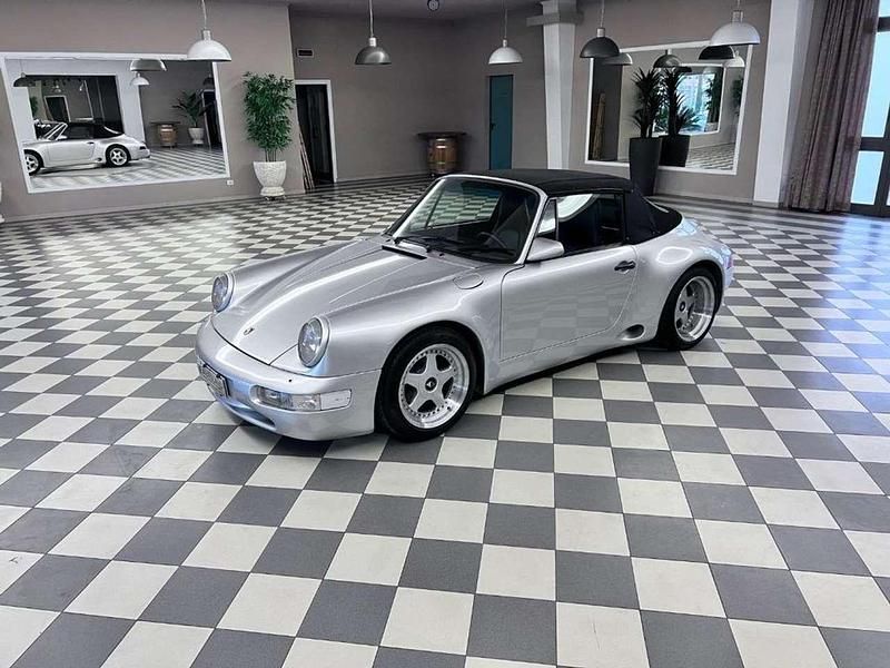 Usata Porsche 911 Carrera Cabriolet 250 CV (183 kW) 1991 Argento Cabrio