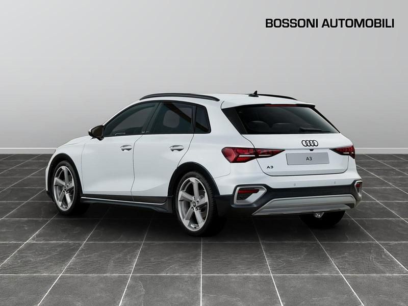 Nuova Audi A3 Comfort 150 CV (110 kW) 2025 Bianco Berlina
