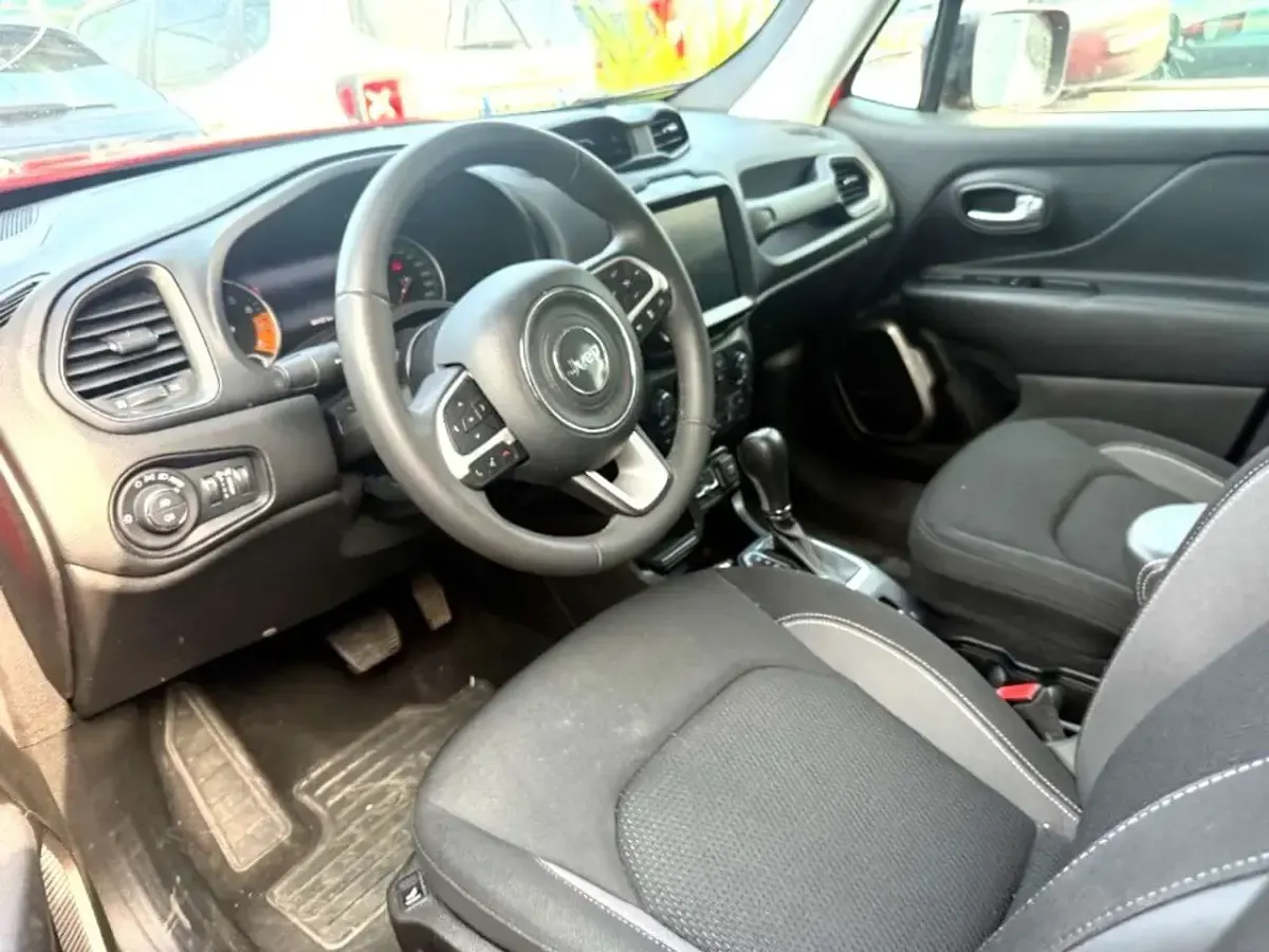 Usata Jeep Renegade Limited 131 CV (96 kW) 2023 Rosso SUV