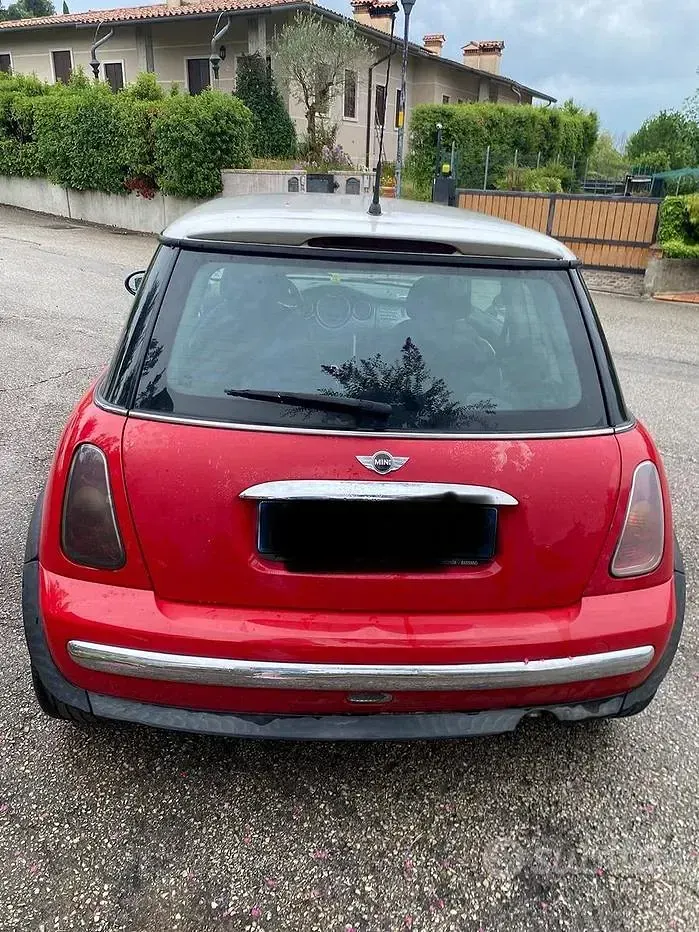 Usata Mini One D 2004 Rosso Utilitaria