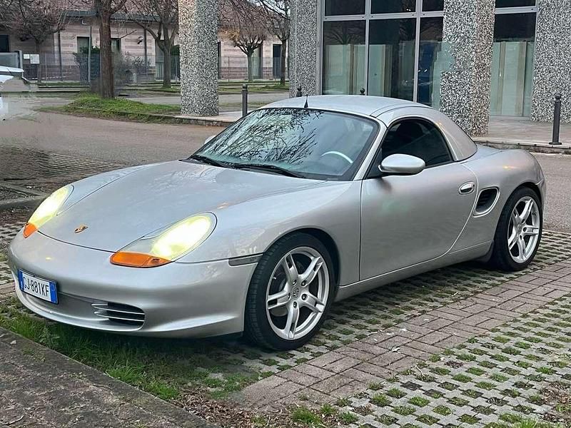 Usata Porsche Boxster 204 CV (150 kW) 1999 Argento Cabrio