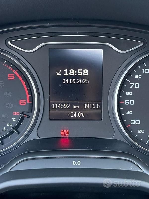 Usata Audi Q2 116 CV (85 kW) 2020 Rosso SUV