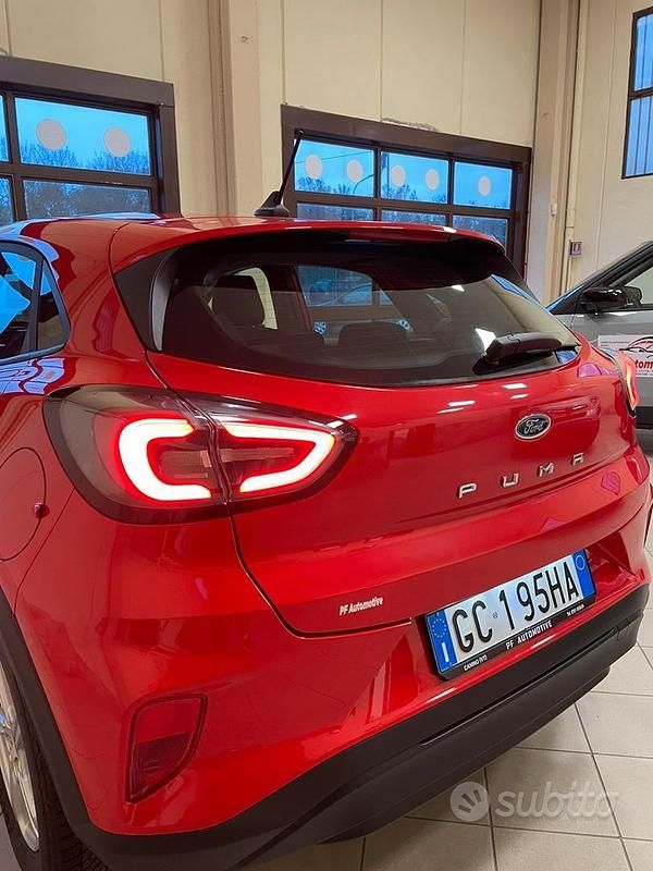 Usata Ford Puma 95 CV (69 kW) 2021 Rosso Station wagon