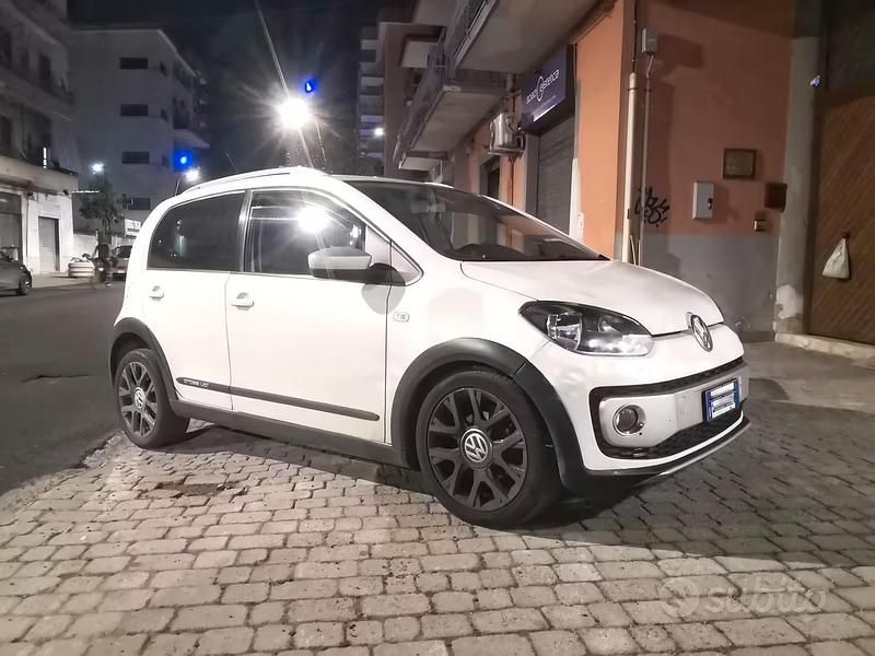 Usata VW up! 2014 Bianco Utilitaria