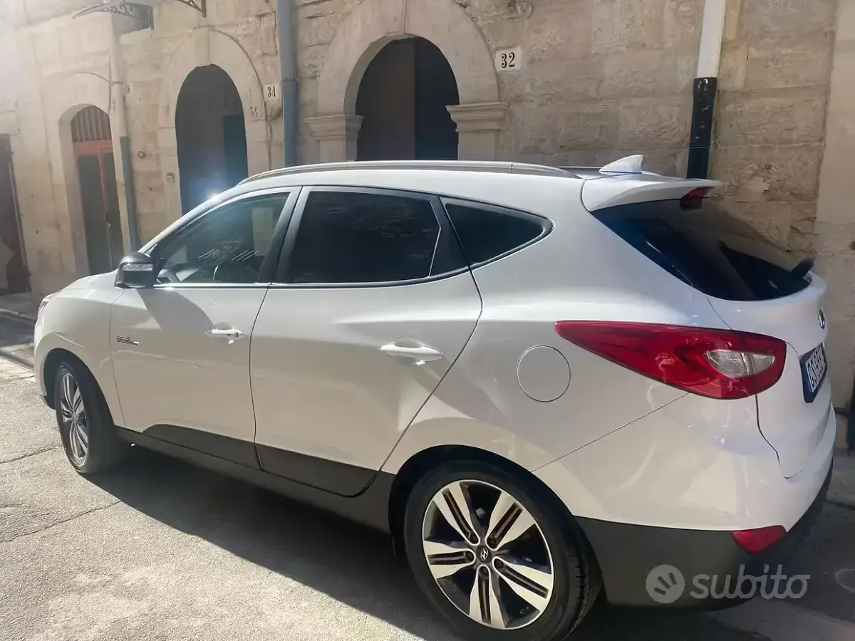 Usata Hyundai ix35 115 CV (84 kW) 2024 Bianco SUV